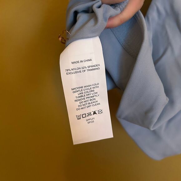 Quince Ultra-Form Scoop Neck Longline Bra Spa Blue M - Picture 9 of 9